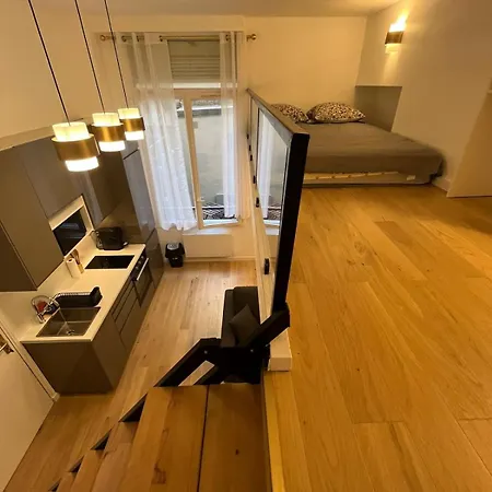 Appartamento Stylish Loft Studio- Marais Area Parigi