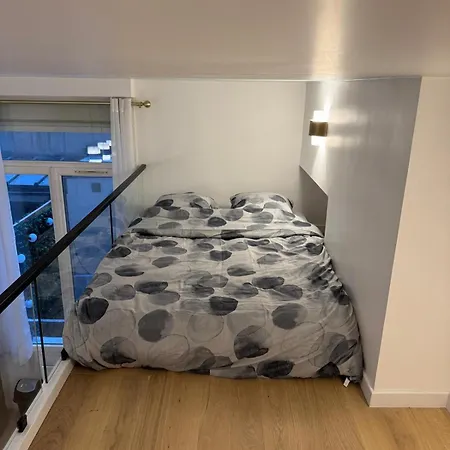Stylish Loft Studio- Marais Area Appartamento